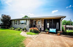710 Tuxedo Ave, Muscle Shoals, AL 35661