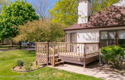 2925 Staten Avenue, Lansing, MI 48910
