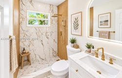 340 SE 3rd St, Deerfield Beach, FL 33441
