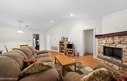 526 N 2nd Street, Bay Saint Louis, MS 39520
