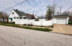 275 E 210th Street, Euclid, OH 44123