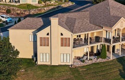 122 Villa Drive, Hollister, MO 65672