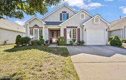 5 Grosunor Court, Jackson, NJ 08527