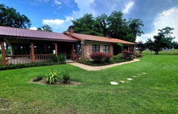 1197 Old 80 Road, Lake, MS 39092