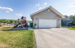 822 15th Ave, Lewiston, ID 83501