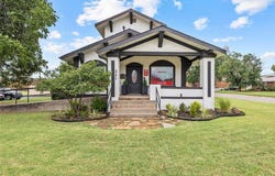 221 N State Street, Weatherford, OK 73096