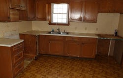 1312 Petersburg Rd, Hadley, PA 16130