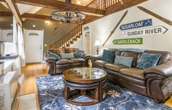 32 Kansas Road, Naples, ME 04055