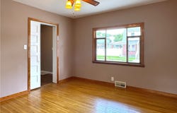 315 9th St, Beaver Falls, PA 15010