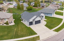 1917 S Firefly Dr, Sioux Falls, SD 57110