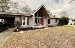 821 TWIN RIDGE DRIVE, GARDENDALE, AL 35071