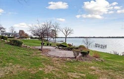 770 N Riverside Avenue, St. Clair, MI 48079