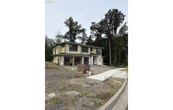 5010 PARK BLUFF PL, Lake Oswego, OR 97035