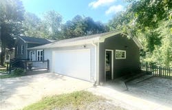 886 Ridgedale Drive, Lawrenceville, GA 30043