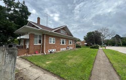 302 1st St. NW, Hampton, IA 50441