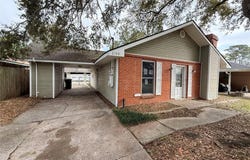 2744 CORINNE Drive, Marrero, LA 70072