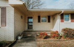 1905  Tartan Dr., Madisonville, KY 42431