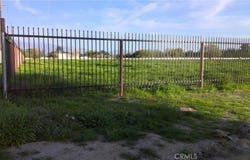 1 N Lyon Avenue, Hemet, CA 92543