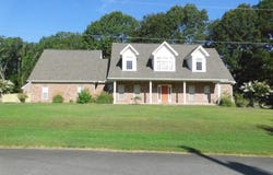 335 Mckenzie, Hensley, AR 72065
