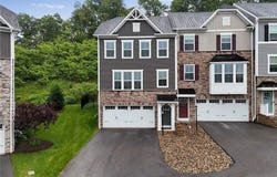 123 Moyer Hill Dr, Cranberry Twp, PA 16066