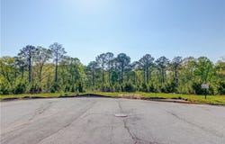 900 Woodvale Point, Suwanee, GA 30024