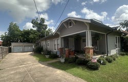 129 East Crockett Street, La Grange, TX 78945