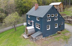 278 Spring Road, Tunbridge, VT 05077