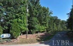 34 Brights Road, Pittsville, VA 24139