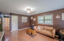 423 N Ohio Street, Iola, KS 66749