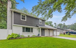 7912 Hillside Trail S, Cottage Grove, MN 55016