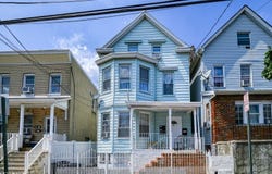 19 Rankin St, Elizabeth City, NJ 07206-1118