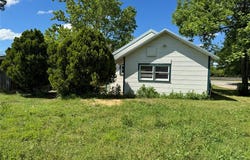 425 S 1st Street W, Clyde, TX 79510
