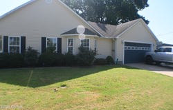 20 Poplar St, Finley, TN 38030