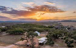 888 Dietrich Rd, Fredericksburg, TX 78624