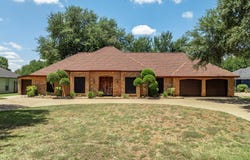 9208 Country Lake Drive, Waco, TX 76708