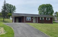 349 Kenbrook Dr, Galax, VA 24333