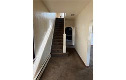 515 Lowry Ave, Jeannette, PA 15644
