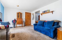 277 Devinney Avenue, Louisville, OH 44641