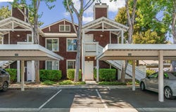 227 Marina Lakes Dr, Richmond, CA 94804