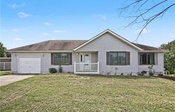 31455 Lyman Lane, Excelsior Springs, MO 64024