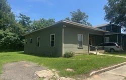 236 2nd Street NE, Paris, TX 75460