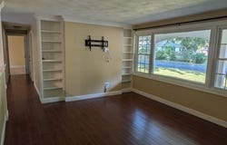 4 Allen Lane, Ipswich, MA 01938