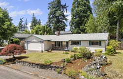 1040 NE 12TH Pl, Canby, OR 97013