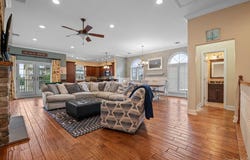 434 E Broadway, Long Beach, NY 11561