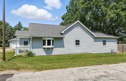 1103 N Wayne Street, Warren, IN 46792