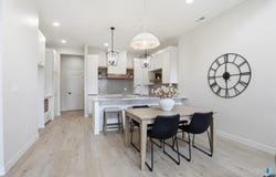 106 N Bryggen Pl, Sioux Falls, SD 57107
