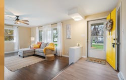 1034 S RIDGE Lane, APPLETON, WI 54914