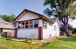 12 169th Street, Hammond, IN 46324