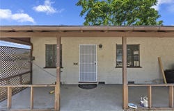 225 N Campus Avenue, Ontario, CA 91764