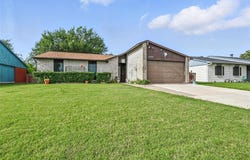 5320 Knox Drive, The Colony, TX 75056